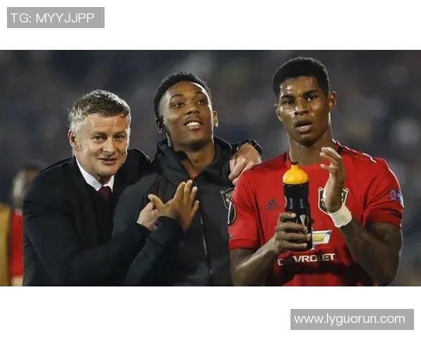 李娜深度解析CSGO游戏技巧与心得分享，助你提升竞技水平